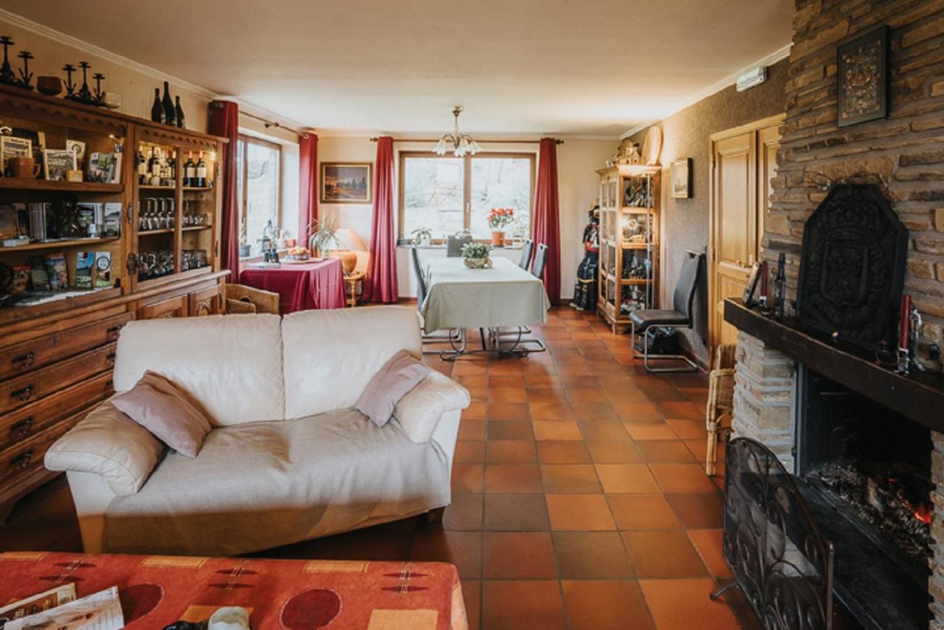 Le Refuge De Kila Bed and Breakfast Waimes Exteriör bild