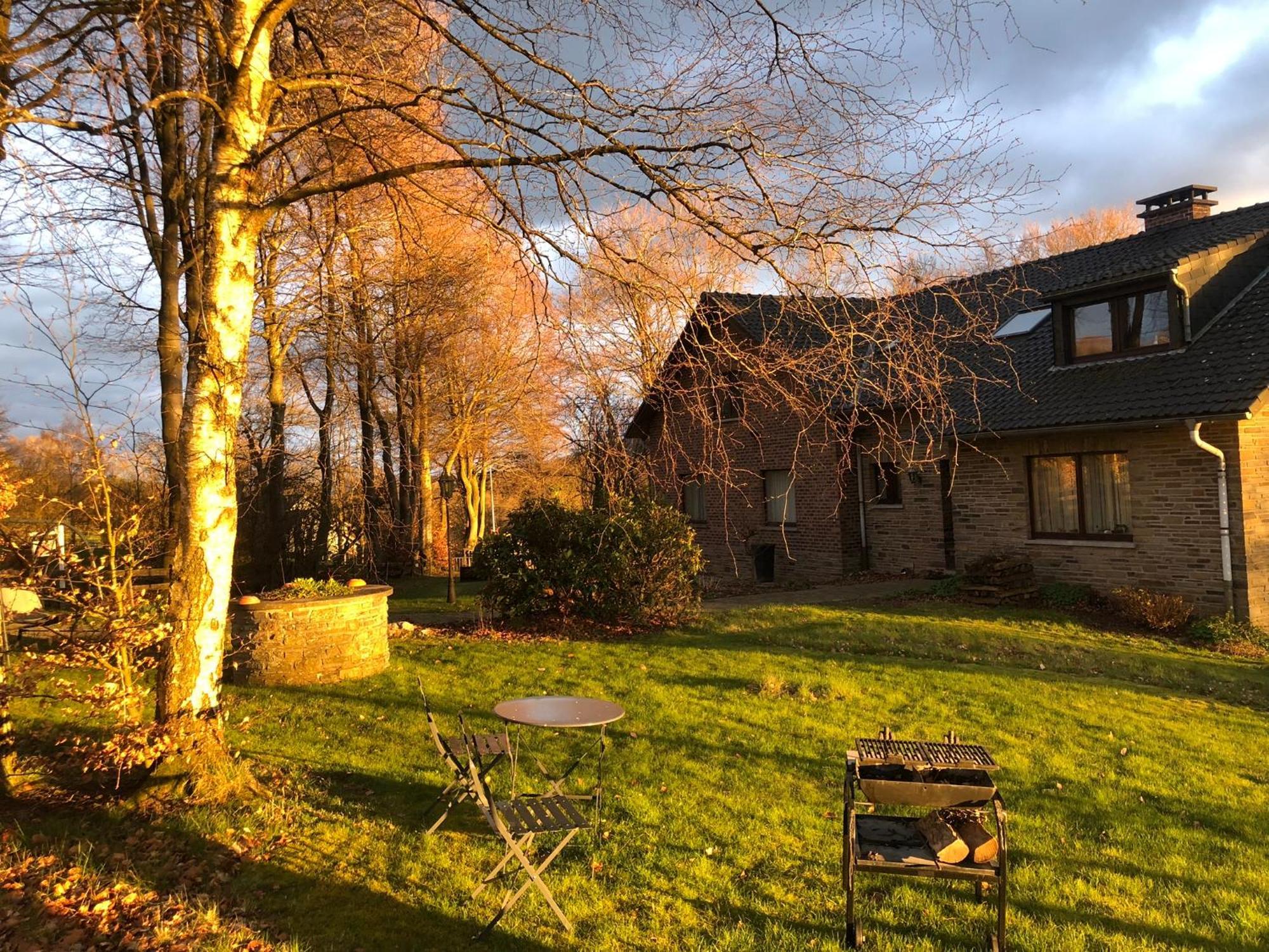 Le Refuge De Kila Bed and Breakfast Waimes Exteriör bild